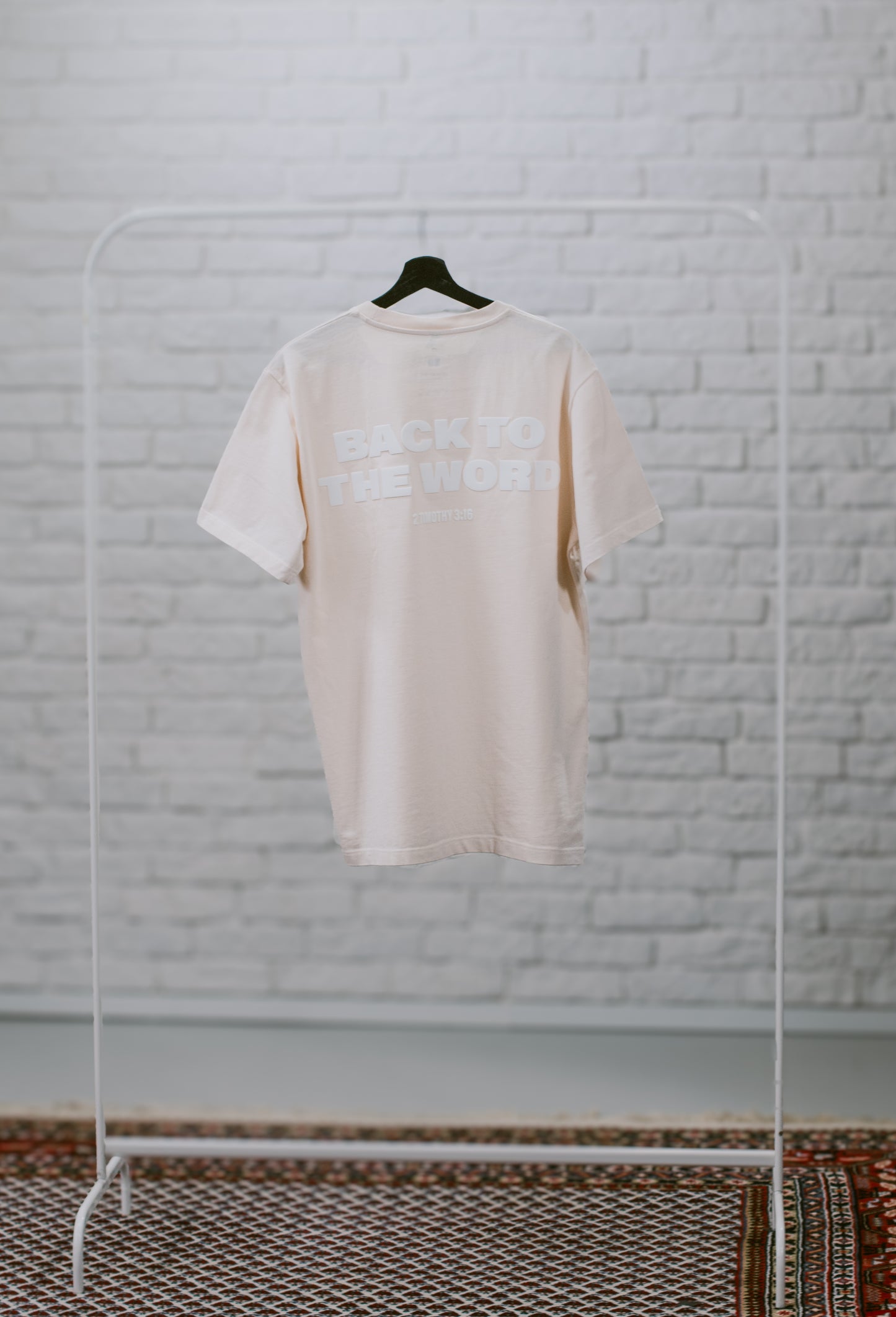 BTTW - T-Shirt (inkl. 10€ Spende)